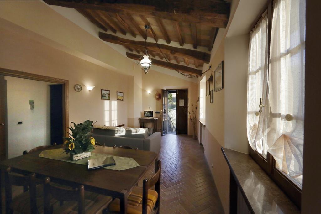 Agriturismo Bagnaia San Quirico dʼOrcia Pokoj fotografie